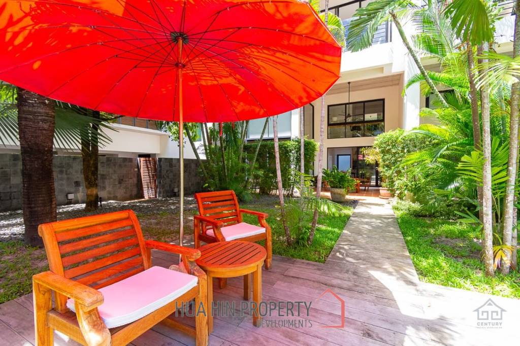 CASADAENG : 3 Bed condo near the beach