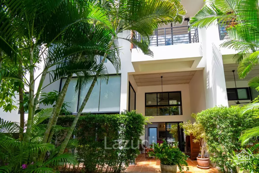 CASADAENG : 3 Bed condo near the beach
