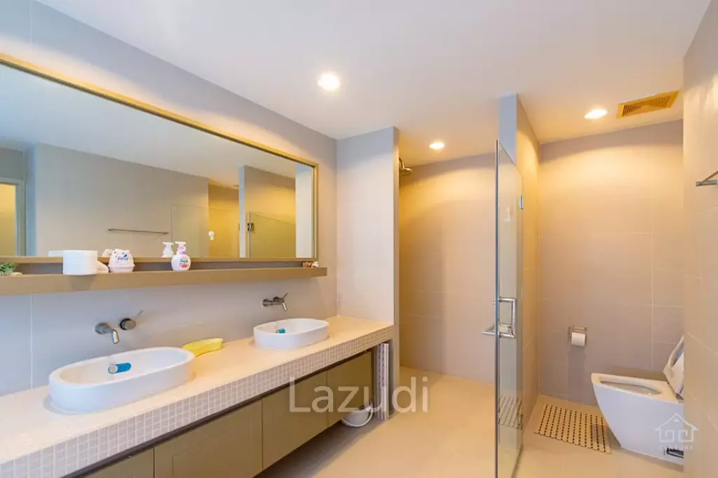 BAAN NUB KLUEN : Beachfront 3 Bed condo