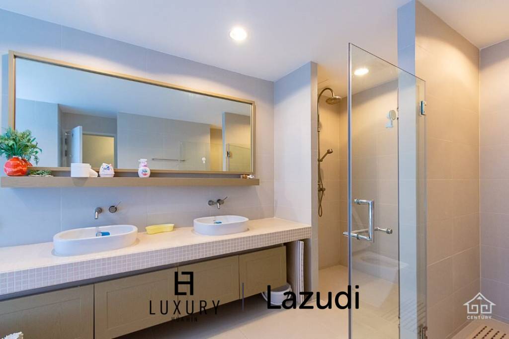 220 metro cuadrado 3 ` 3 Baño Condominio de Venta