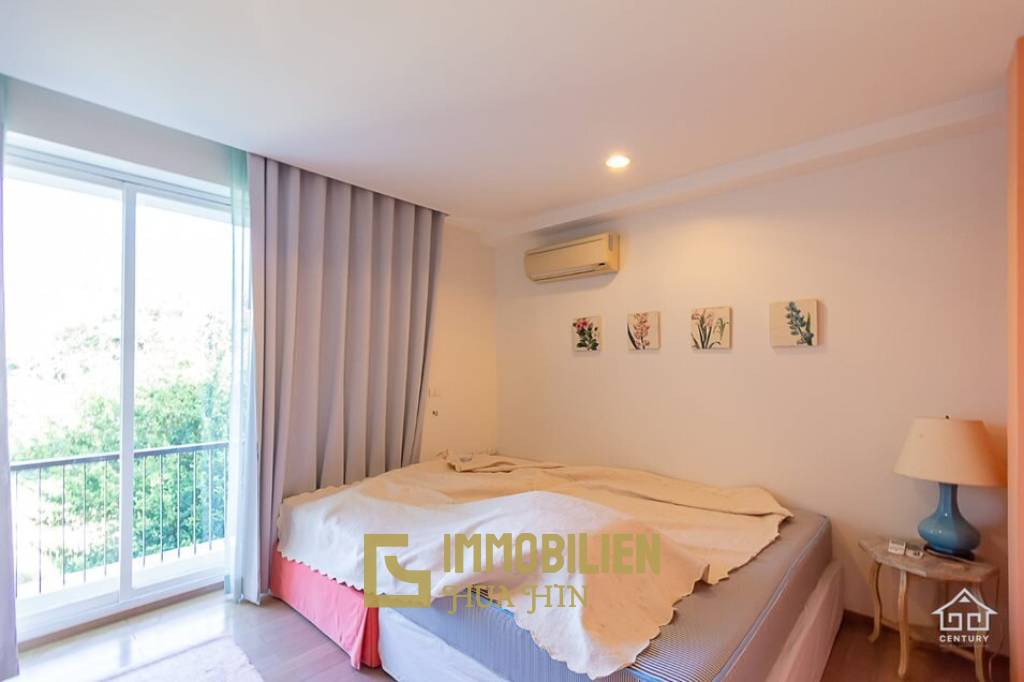 BAAN NUB KLUEN : Beachfront 3 Bed condo