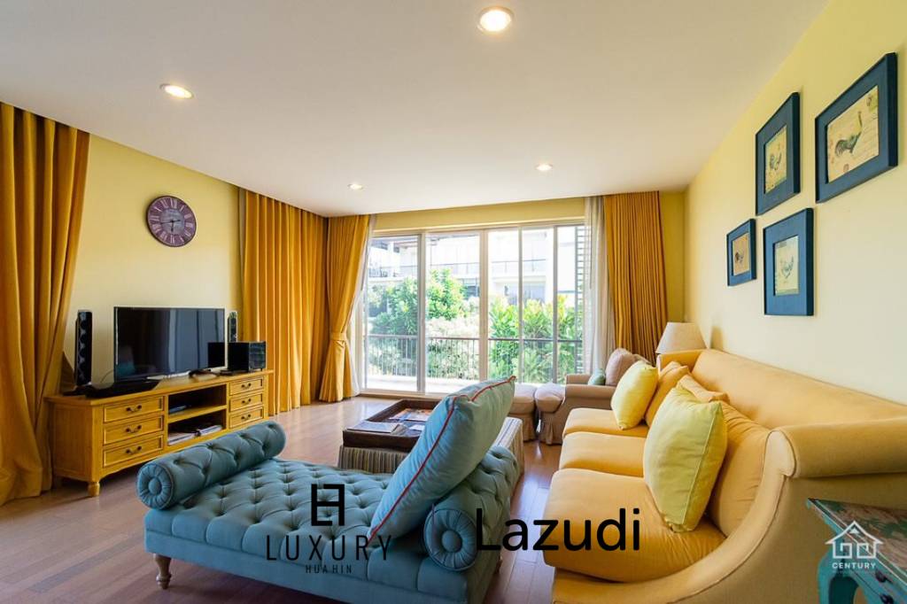 BAAN NUB KLUEN : Beachfront 3 Bed condo