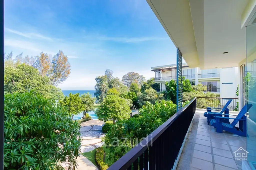 BAAN NUB KLUEN : Beachfront 3 Bed condo