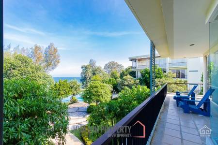 BAAN NUB KLUEN : Beachfront 3 Bed condo