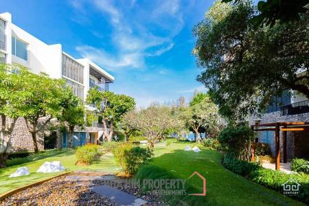 BAAN NUB KLUEN : Beachfront 3 Bed condo