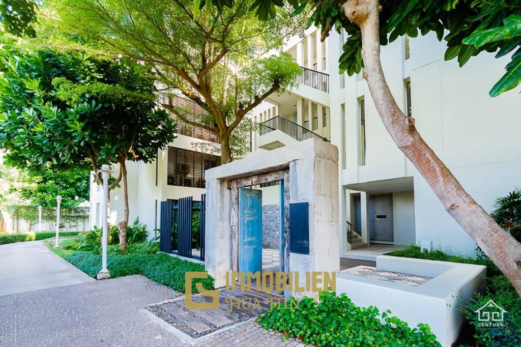 220 metro cuadrado 3 ` 3 Baño Condominio de Venta