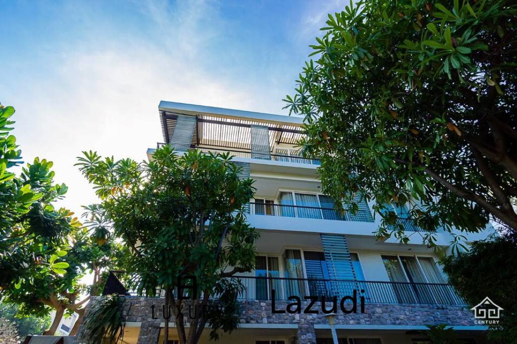 220 metro cuadrado 3 ` 3 Baño Condominio de Venta