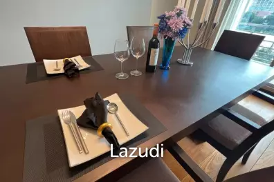 4 Bed 3 Bath 275 SQ.M Royal Residence Park