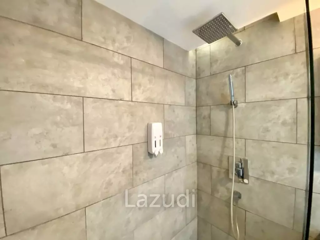 Water Edge Condo for Sale