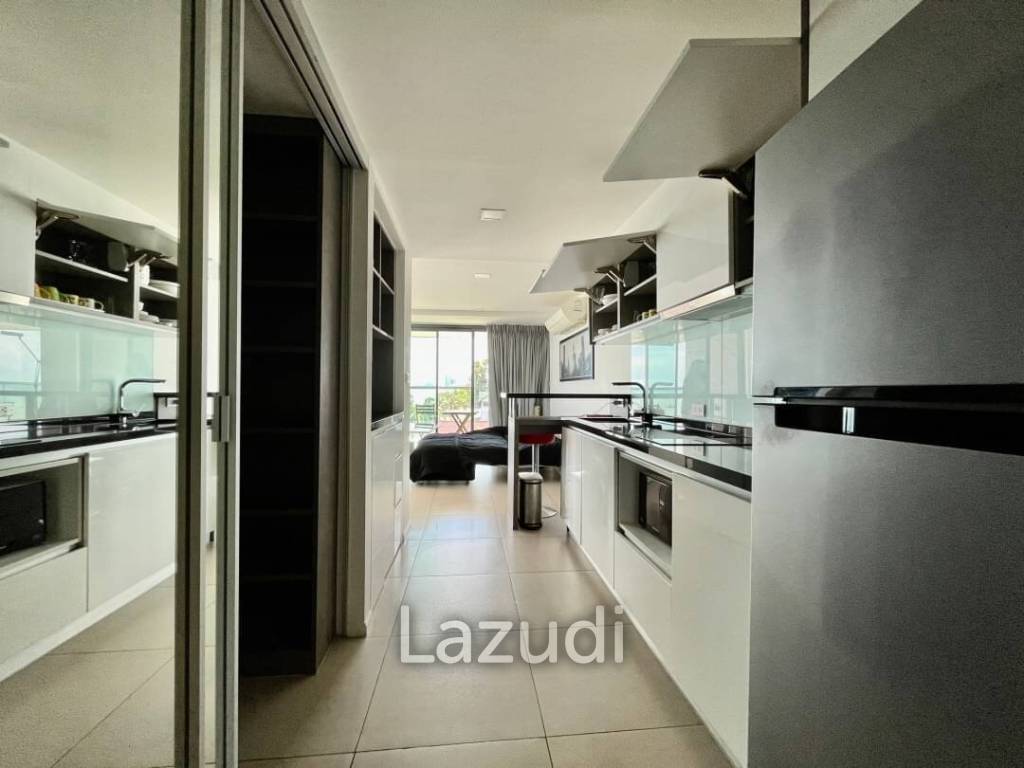 Water Edge Condo for Sale