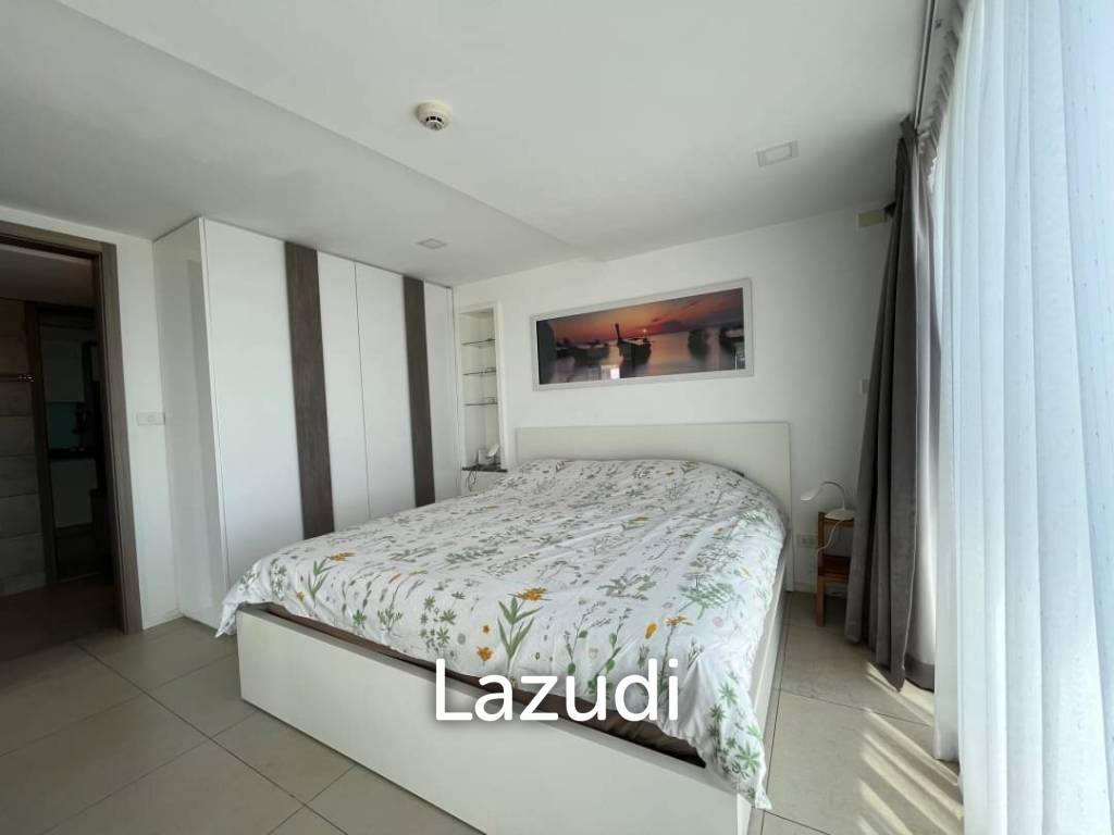 Water Edge Condo for Sale