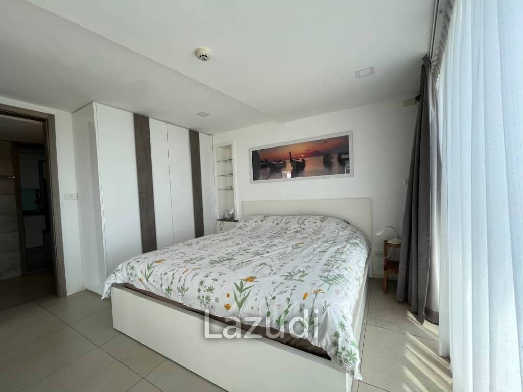 Water Edge Condo for Sale