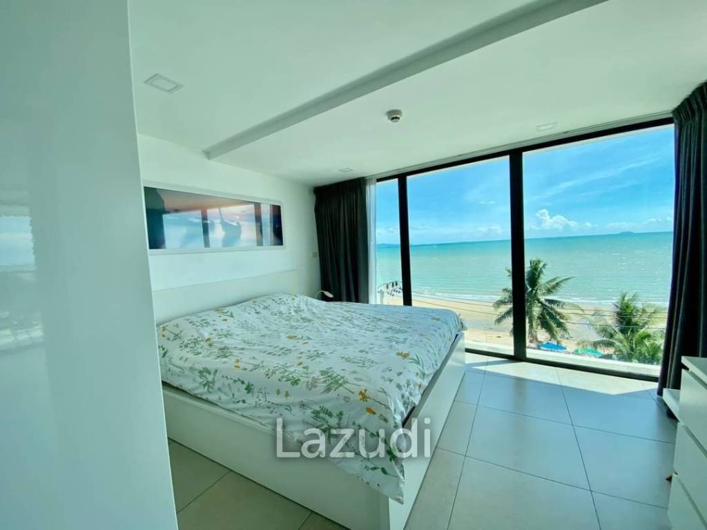 Water Edge Condo for Sale