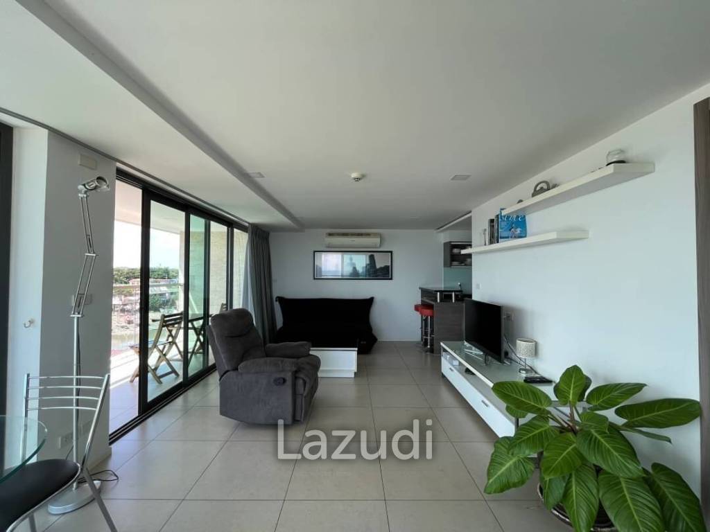 Water Edge Condo for Sale