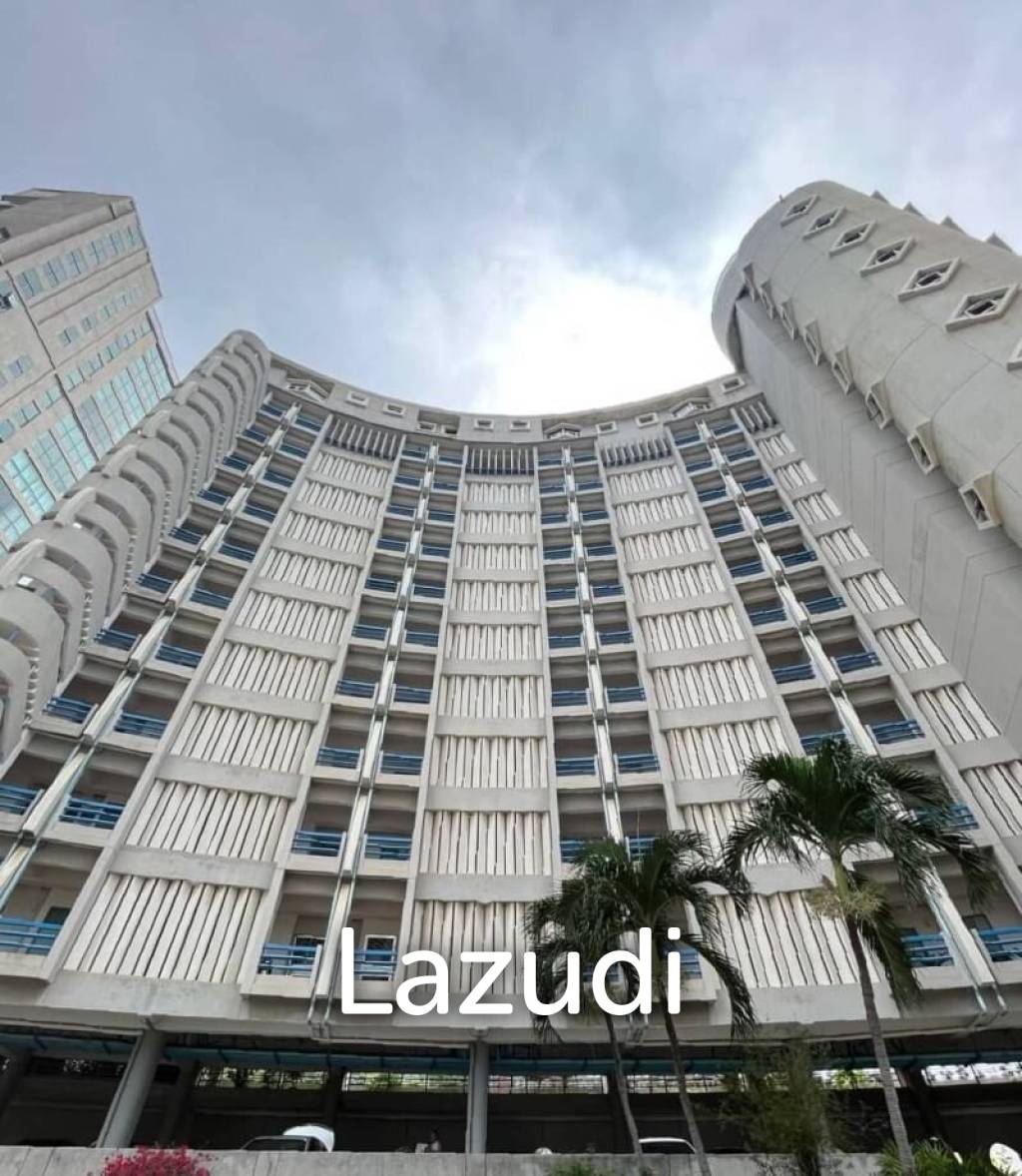 2 Beds 2 Baths 136 SQ.M. Peak  Condominium