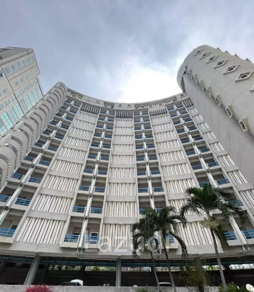 2 Beds 2 Baths 136 SQ.M. Peak  Condominium