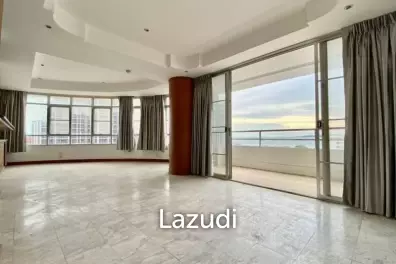 2 Beds 2 Baths 136 SQ.M. Peak  Condominium
