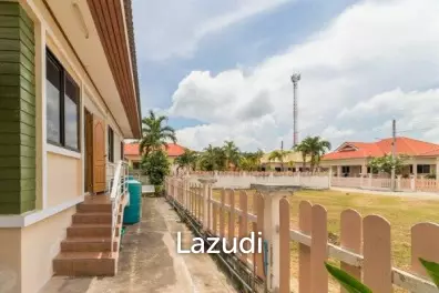 BAAN THAI VILLAGE 1: Good Location 3 Bed Villa