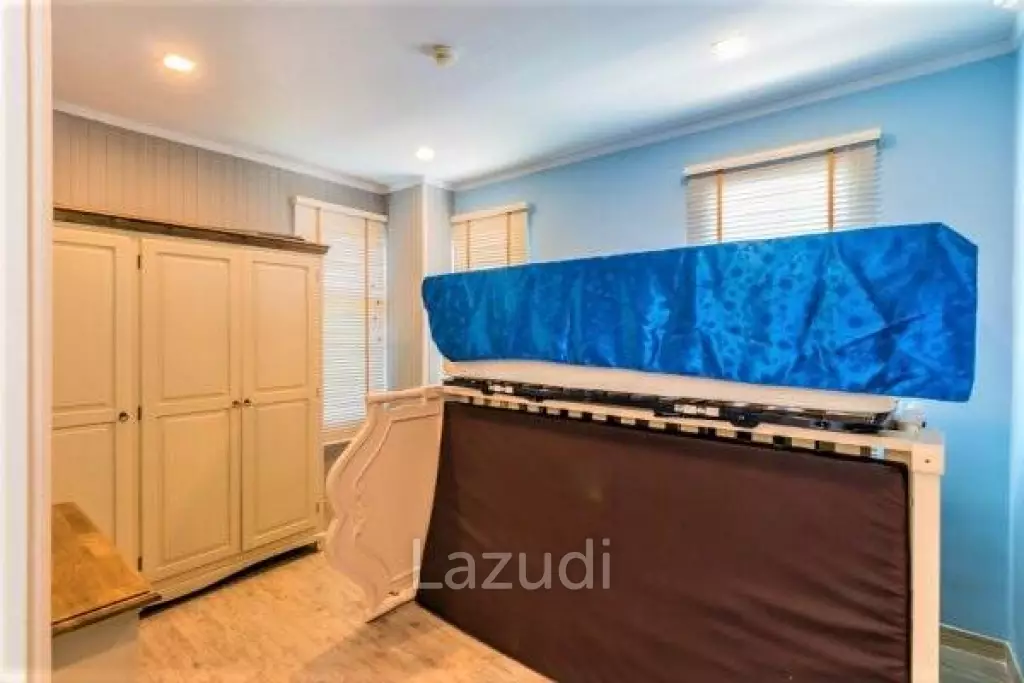 2 BED POOL VIEW CONDO