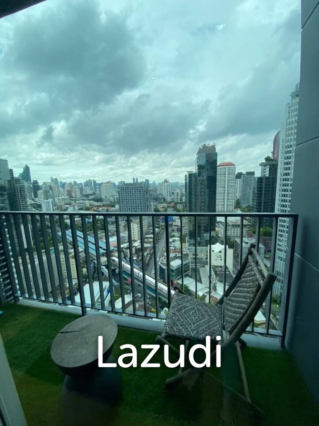 2 bed 2 bath 68 SQ.M Siri At Sukhumvit