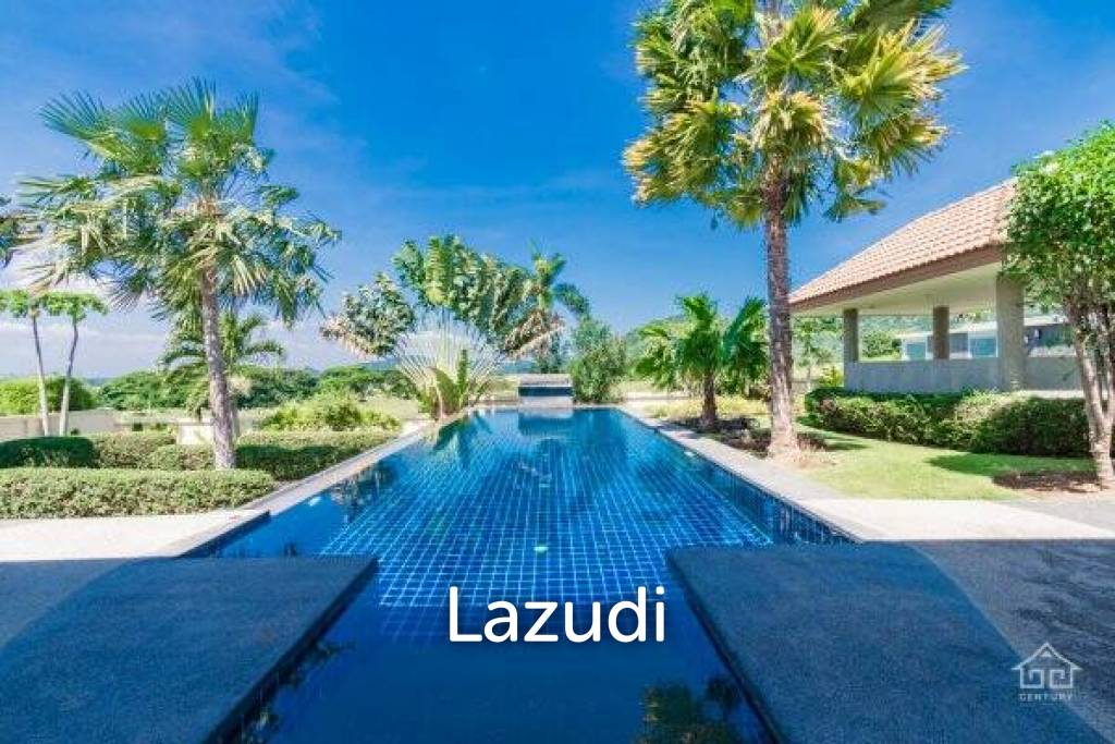 THE VIEWS : Luxury 3 Bed Pool Villa with Great Views Near Golf Course