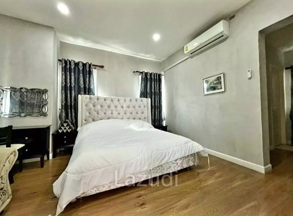 Pool Villa for Sale at Nusa Chivani