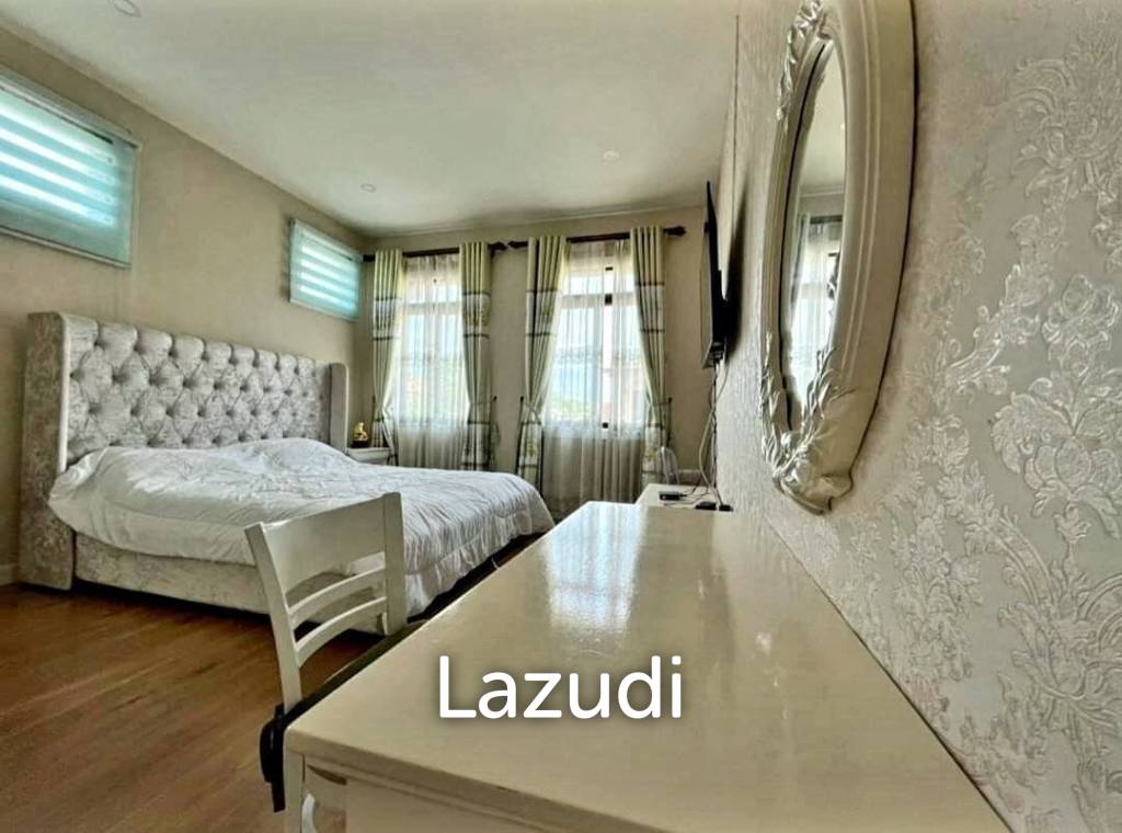 Pool Villa for Sale at Nusa Chivani