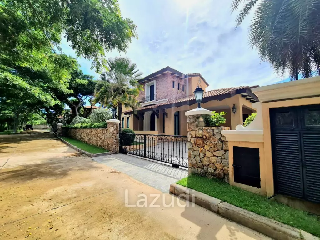 Pool Villa for Sale at Nusa Chivani