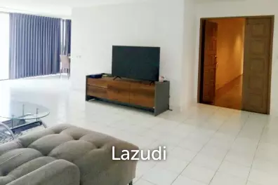 3 Bed 2 Bath 160 SQ.M. Royal Navin Tower