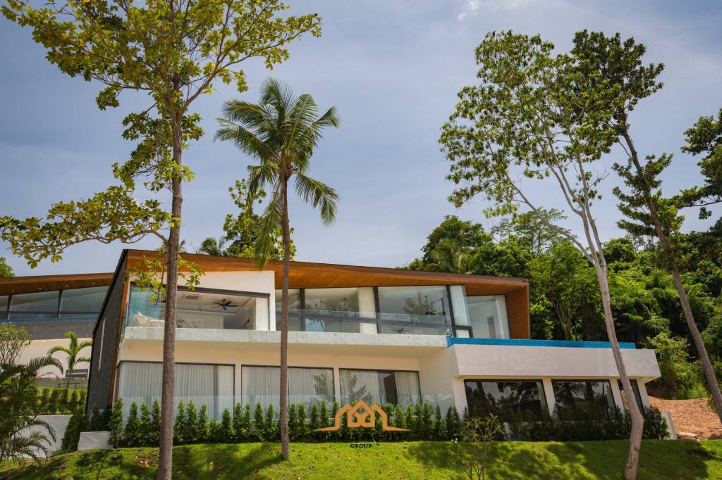 5 Bed 4 Bath 675 SQ.M. Azur Samui