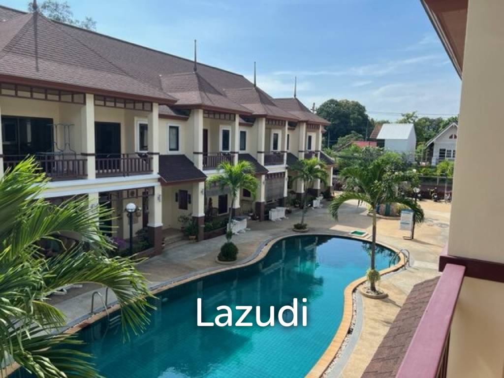 THAI PARADISE SOUTH : 3 bed townhouse close to Beach