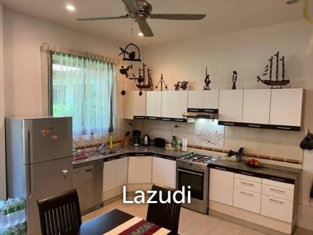 THAI PARADISE SOUTH : 3 bed townhouse close to Beach