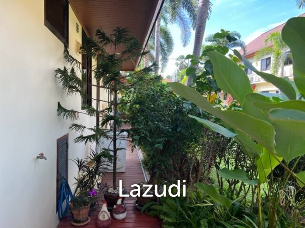 THAI PARADISE SOUTH : 3 bed townhouse close to Beach