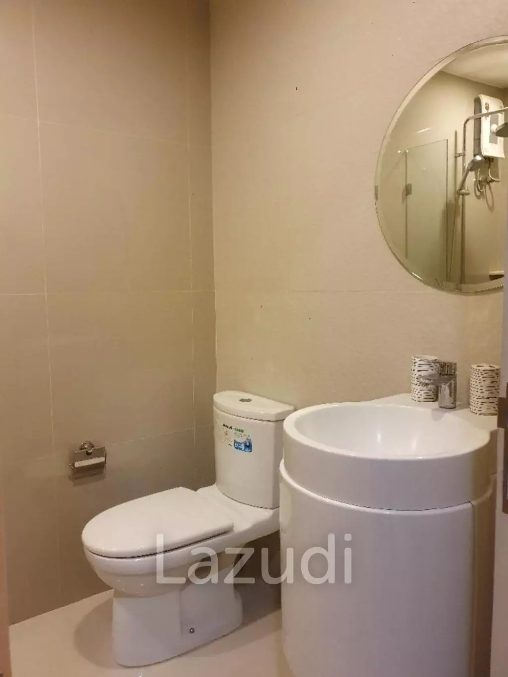 studio 1 bath  23.03 SQ.M Rhythm Asoke 2