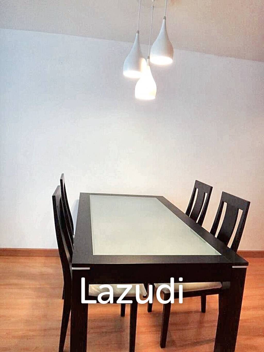 2 bed 2 bath 99 SQ.M Silom Terrace