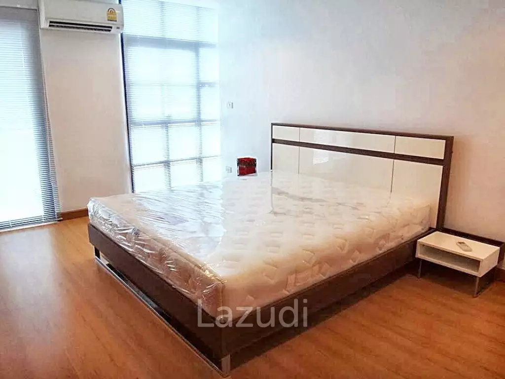 2 bed 2 bath 99 SQ.M Silom Terrace