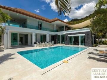 PHU MONTRA: Luxury 2 Storey 4 Bed Pool Villa