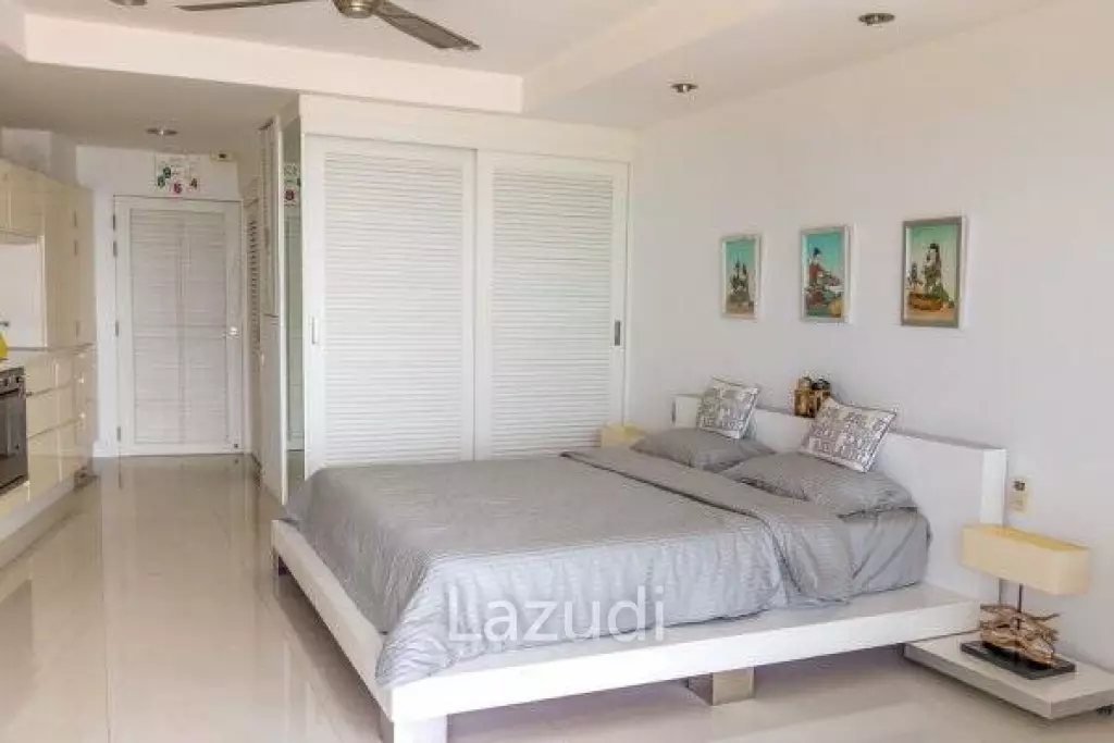 NEWLY RENOVATE CONDO WITH STUNNING VIEW