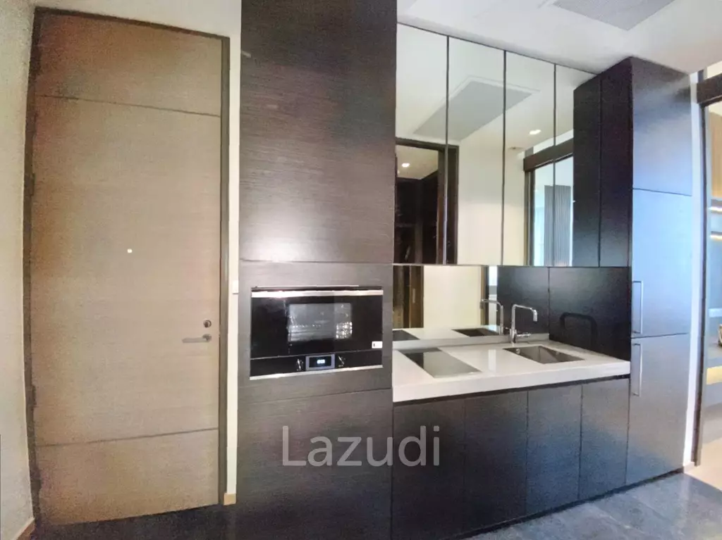 1 Bed 1 Bath 33 SQ.M The 28 Chidlom
