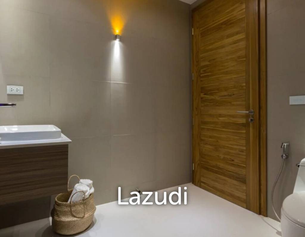 Penhouse 1 Bed 121 SQ.M. with Sea view in Mae Nam