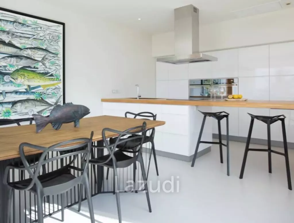 Penhouse 1 Bed 121 SQ.M. with Sea view in Mae Nam