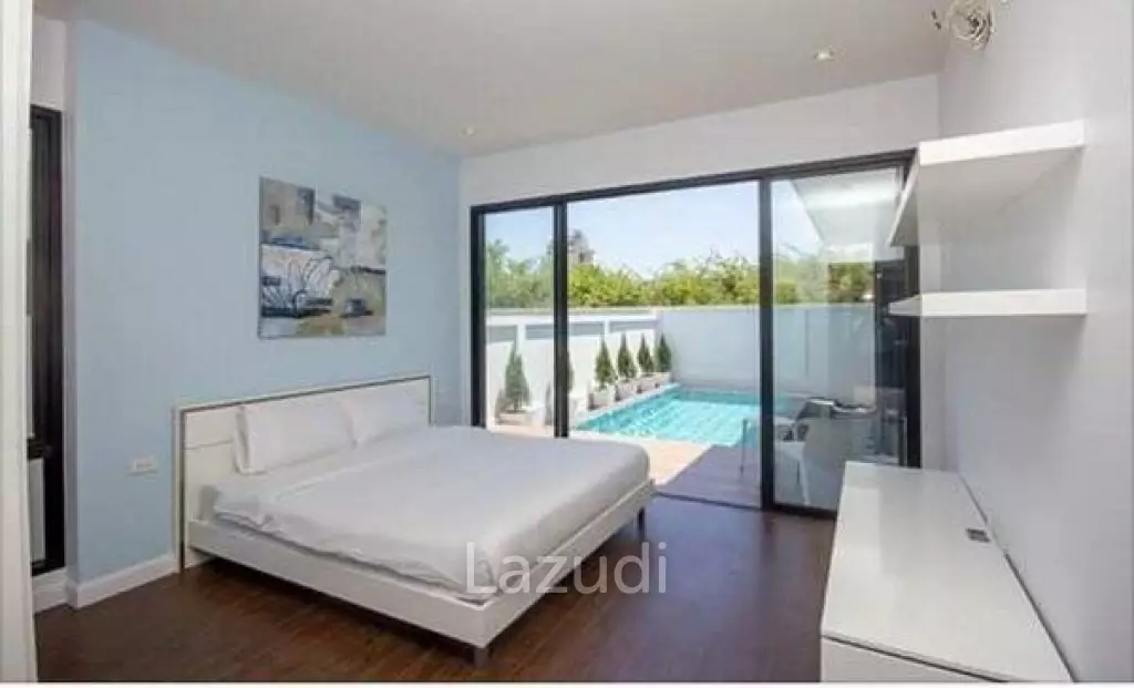 WE BY SIRIN: Modern Style 2 Bed Pool Villa
