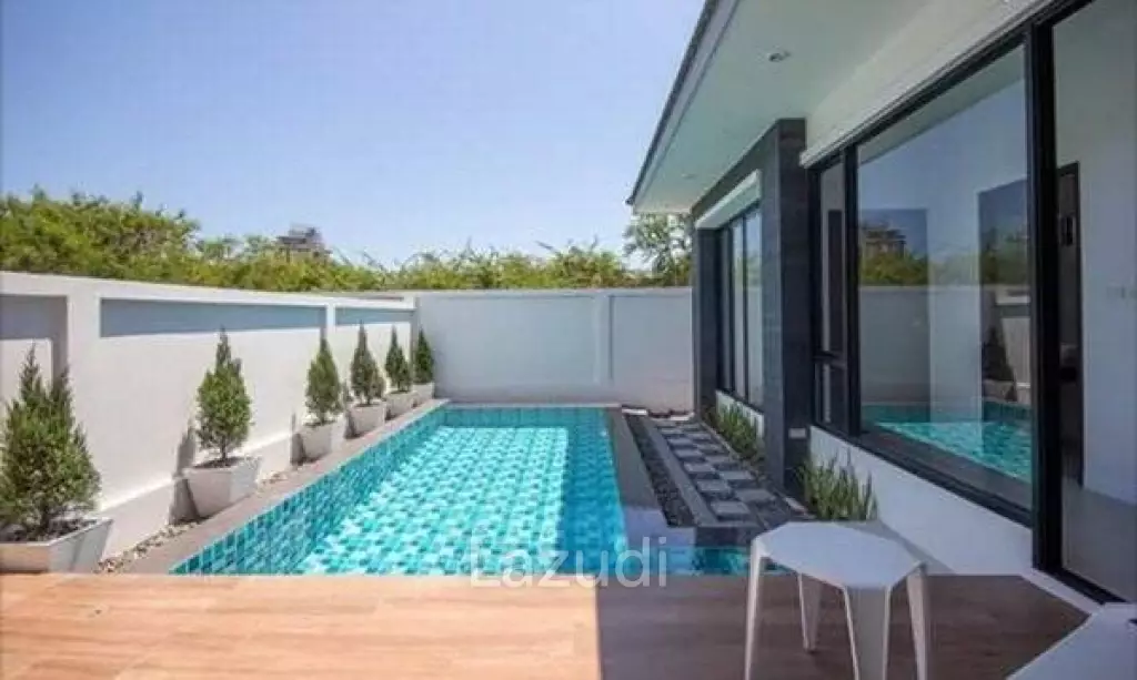WE BY SIRIN: Modern Style 2 Bed Pool Villa