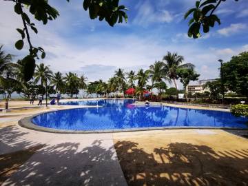 Attractive studio apartment fully renovated