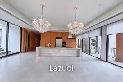 4 Bed 5 Bath 579 SQ.M The Issara Ladprao