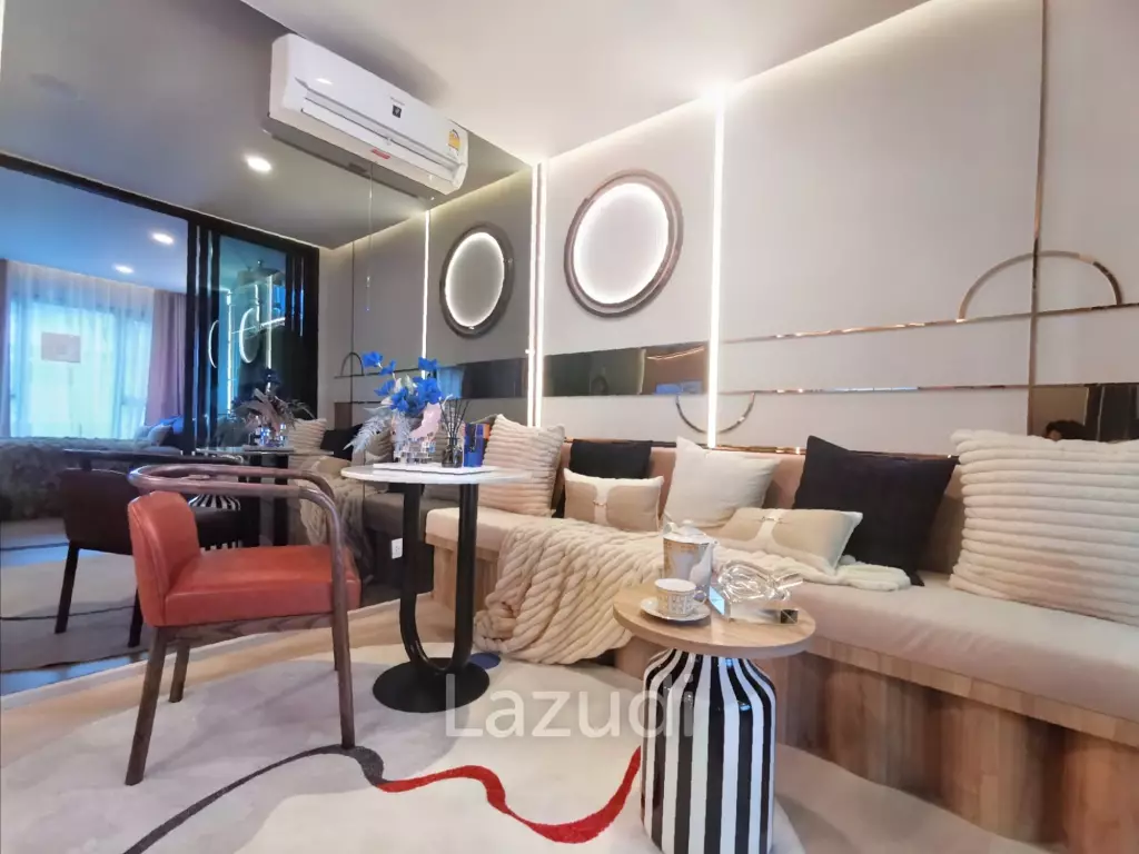 53 sqm 2 Bed Condo on 23rd Floor at Aspire Onnut Station, Bang Chak