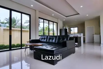 3 Bedrooms 4 Bathrooms 275 SQ.M Horseshoe Point