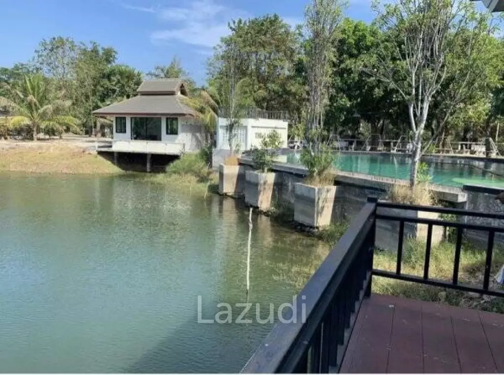 Resort for Sale close to the beach