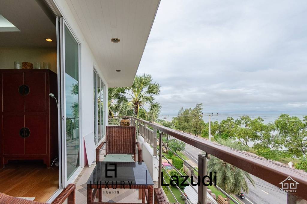 K.M. BEACH CONDO  : 3 Bed Beach Front