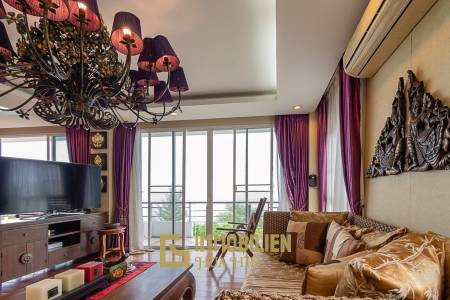 K.M. BEACH CONDO  : 3 Bed Beach Front